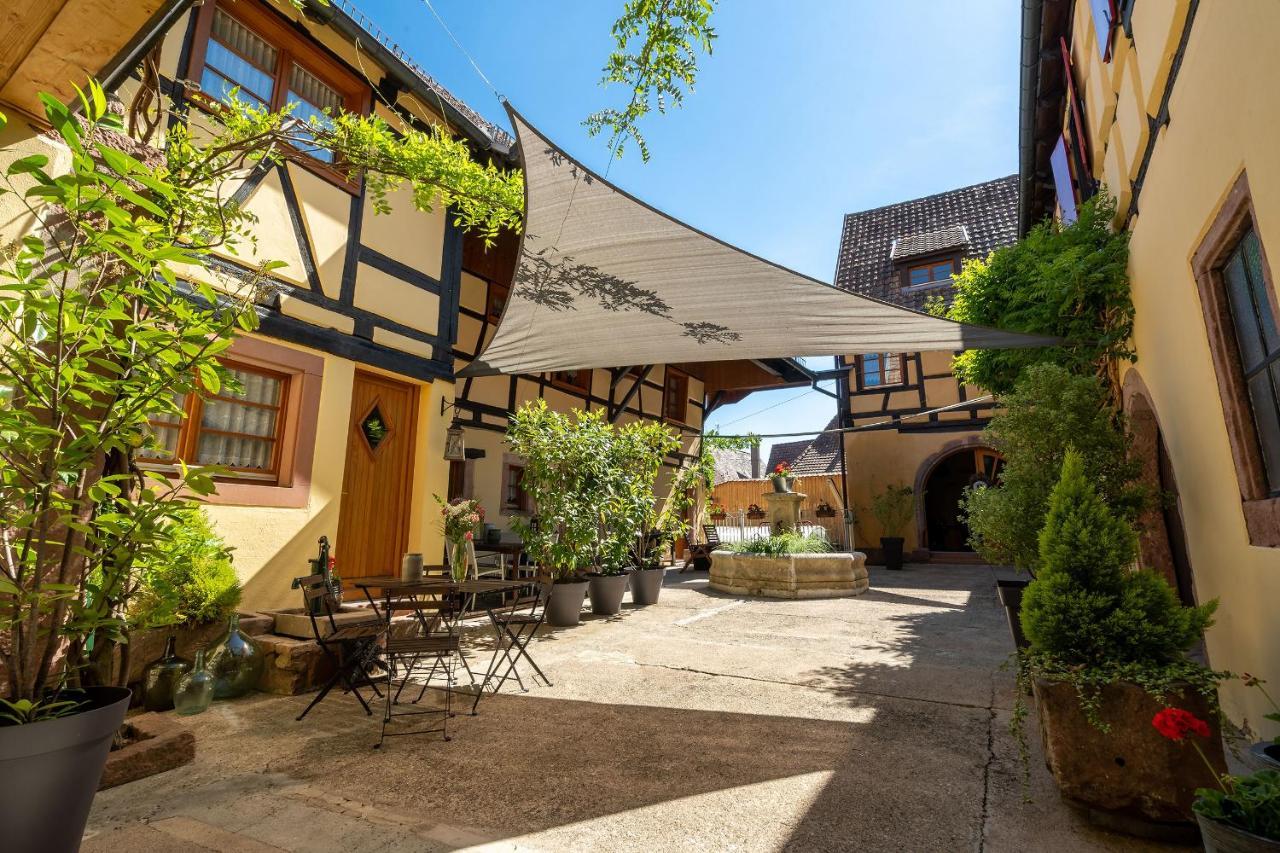 La Cour St-Fulrad - Appartements Saint-Hippolyte  Buitenkant foto