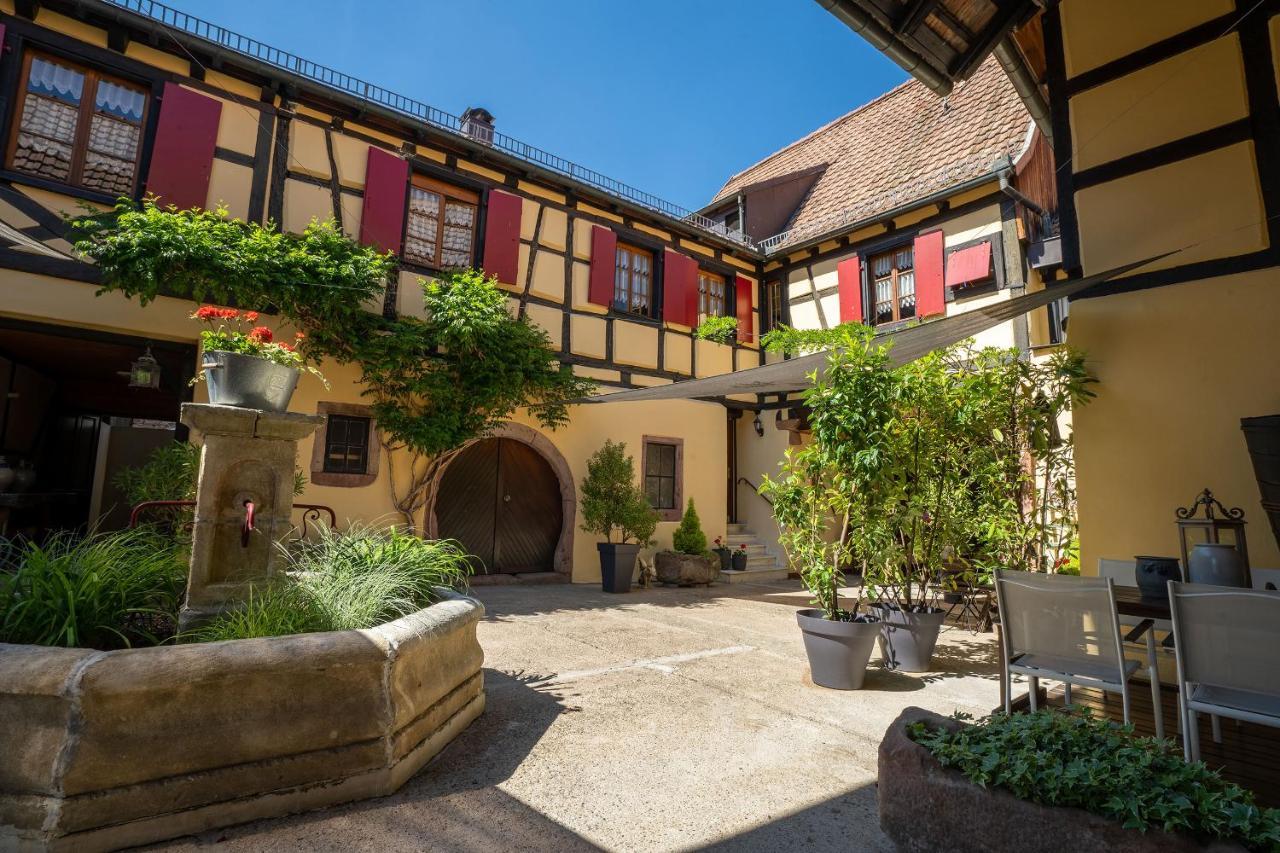 La Cour St-Fulrad - Appartements Saint-Hippolyte  Buitenkant foto